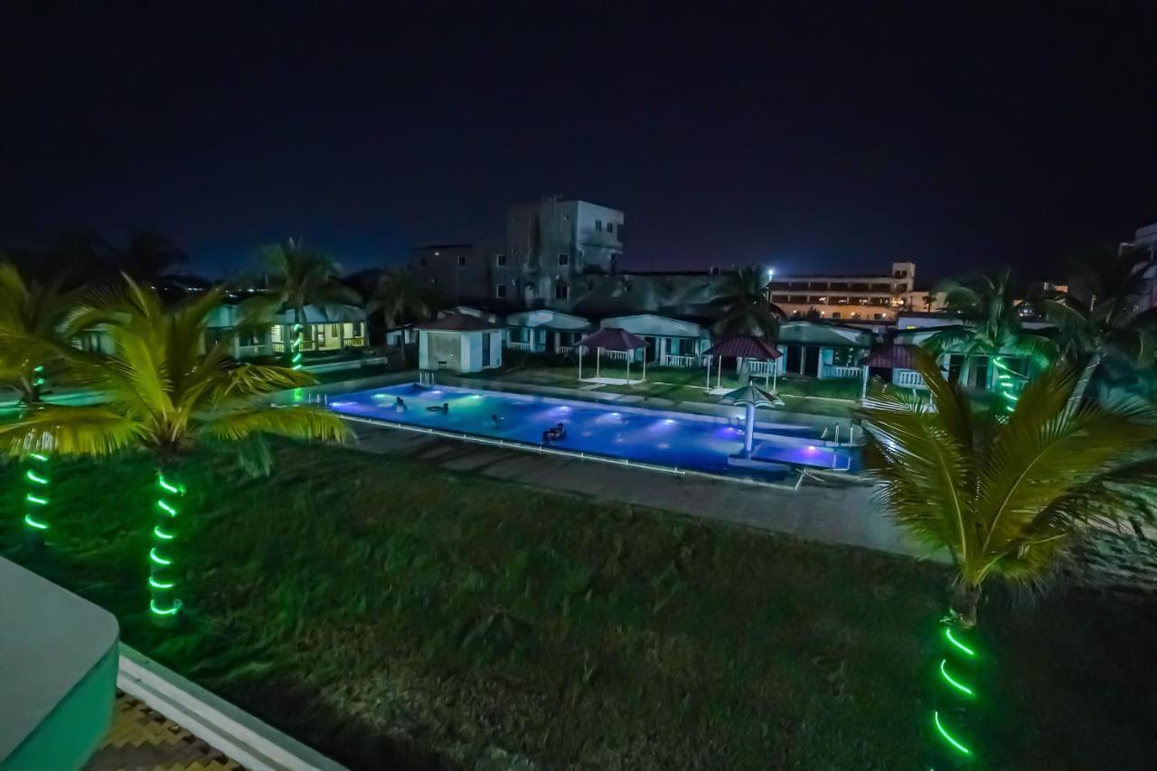 Silver Sand Eco Resort !! Beachfront !! With Biggest Pool And Huge Open Area !! Ideal For Weddings !! Couple Friendly !! Mandarmani Ngoại thất bức ảnh