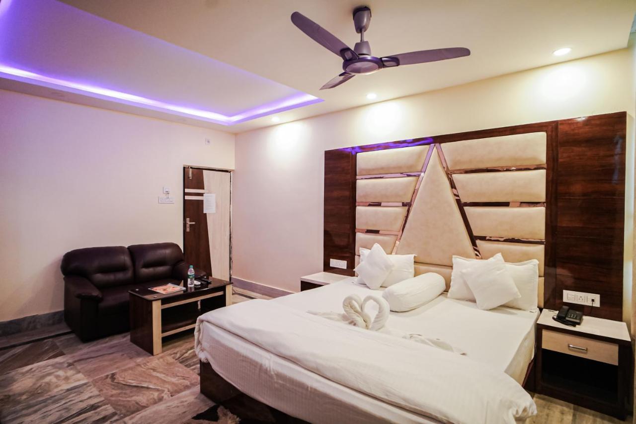 Silver Sand Eco Resort !! Beachfront !! With Biggest Pool And Huge Open Area !! Ideal For Weddings !! Couple Friendly !! Mandarmani Ngoại thất bức ảnh